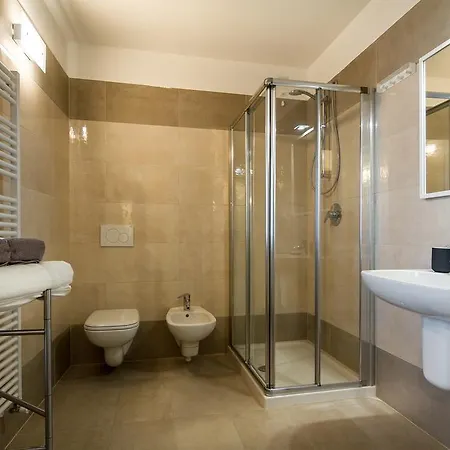 Casa Mia Faggeto * Фаджето-Ларио